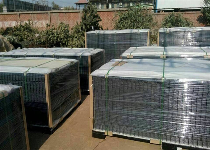 ECO schweißte freundlicher galvanisierter oder PVC beschichteter Stahl Maschendraht-Zaunplatten mit verschiedenen Farben